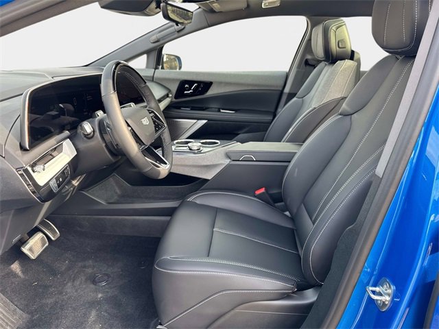 New 2026 Cadillac Optiq Luxury 1 image 16