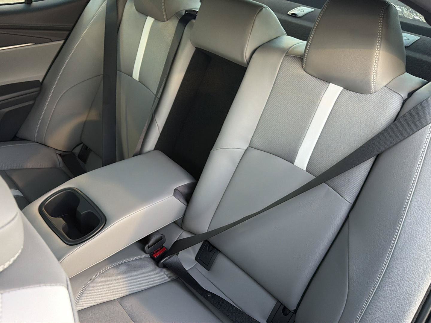 New 2026 Toyota Camry SE w/ Multimedia Upgrade Package FWD image 29