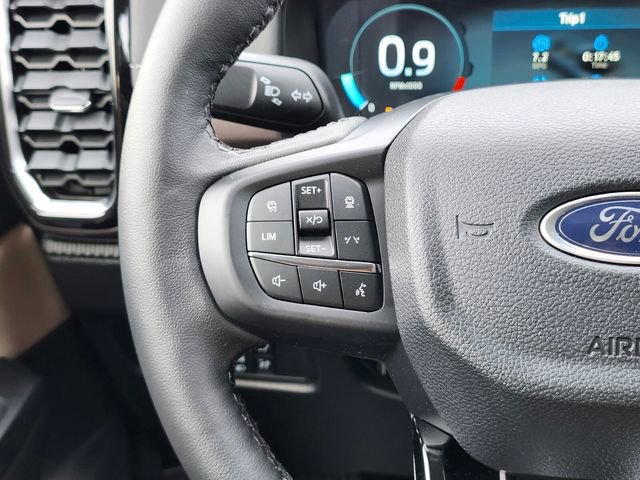 New 2025 Ford Ranger Lariat w/ FX4 Off-Road Package image 28