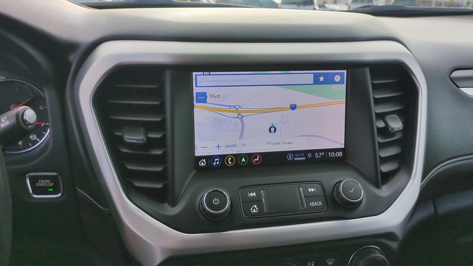 Used 2022 GMC Acadia SLT w/ Technology Package image 25