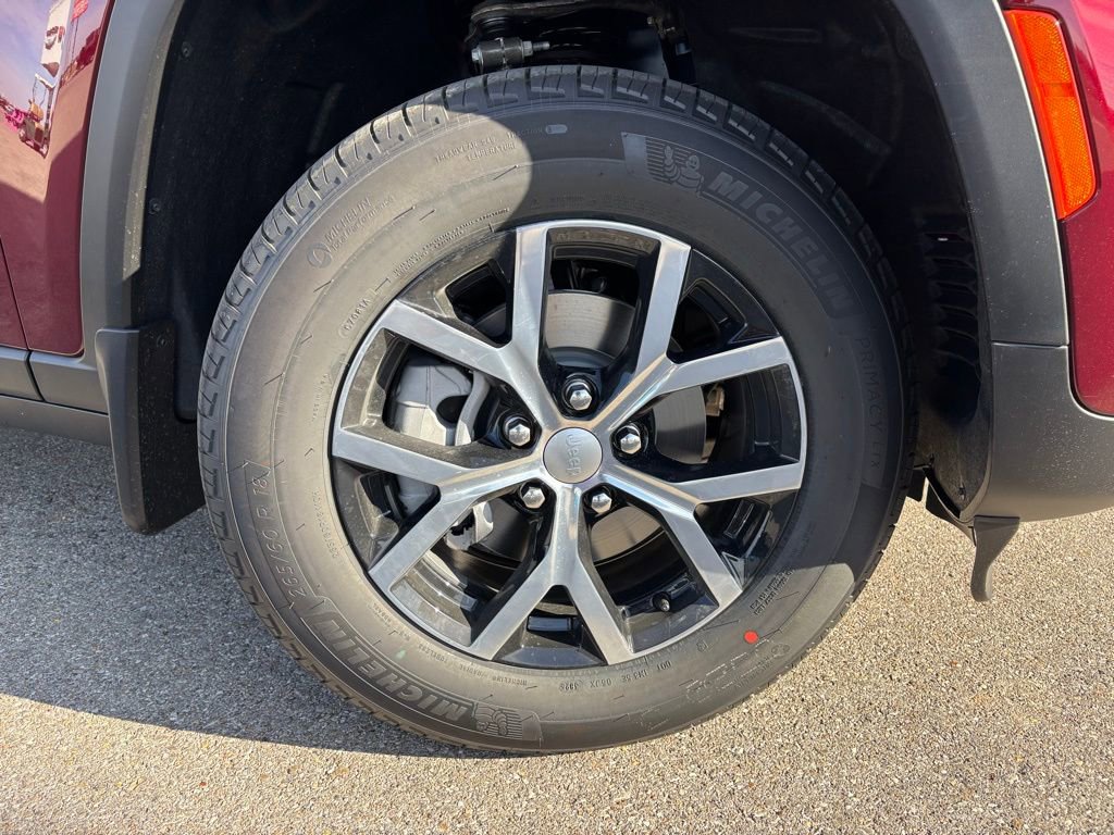 New 2025 Jeep Grand Cherokee Limited image 6