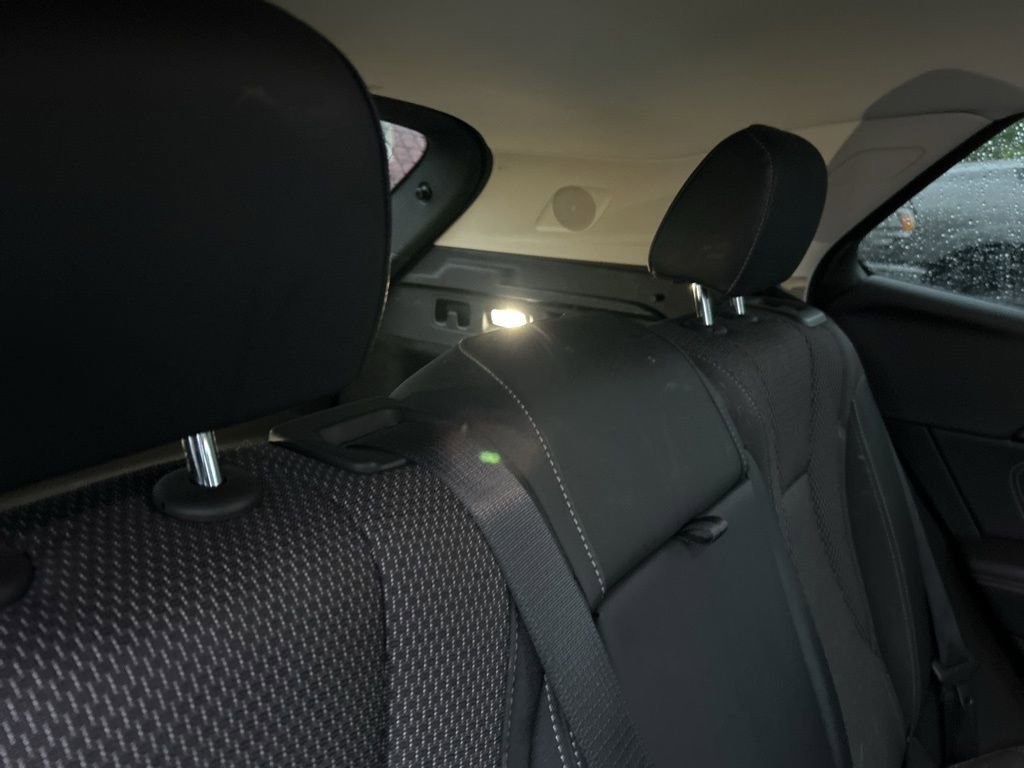 Used 2025 Buick Envision Preferred AWD/4WD image 10
