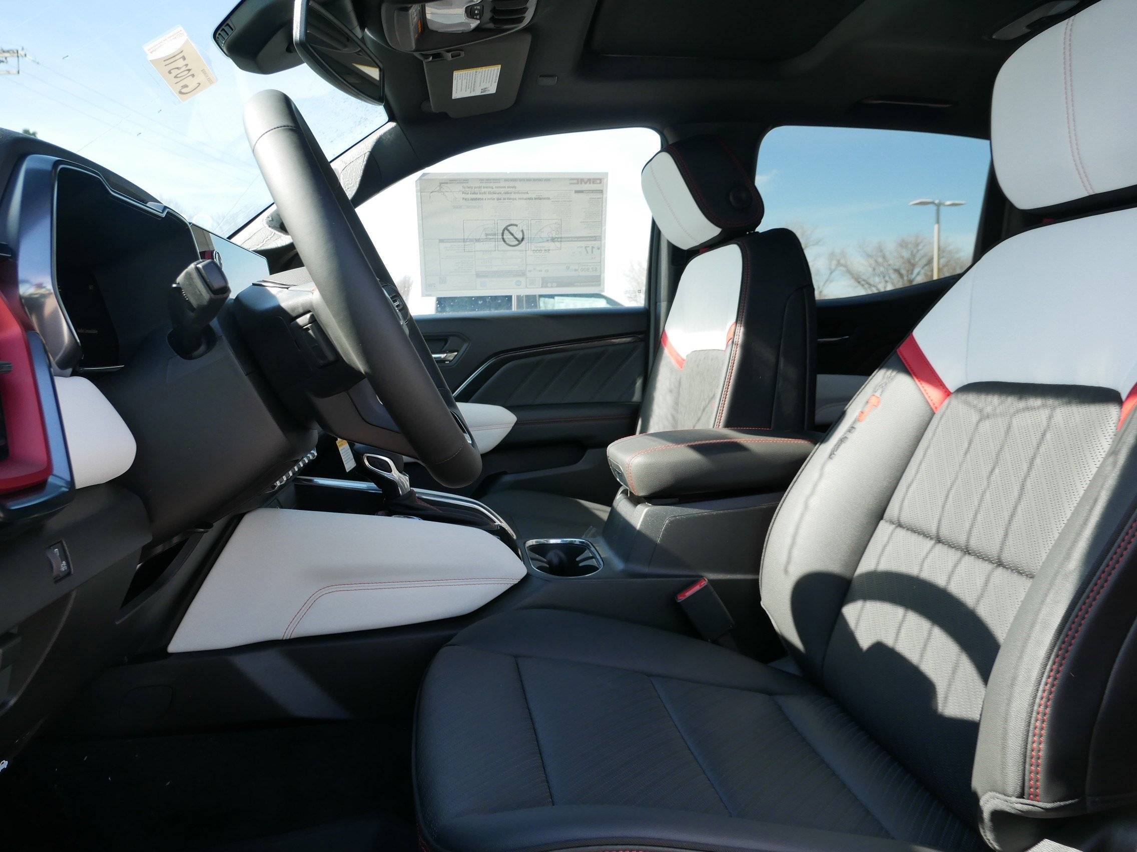 New 2026 GMC Canyon AT4X AWD/4WD image 4