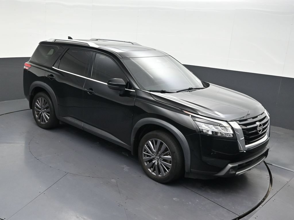 Used 2022 Nissan Pathfinder SL w/ SL Premium Package FWD image 23