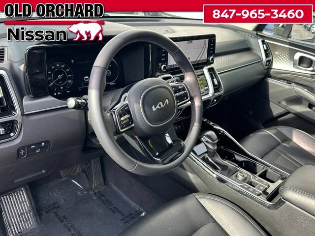 Used 2023 Kia Sorento SX AWD/4WD image 16