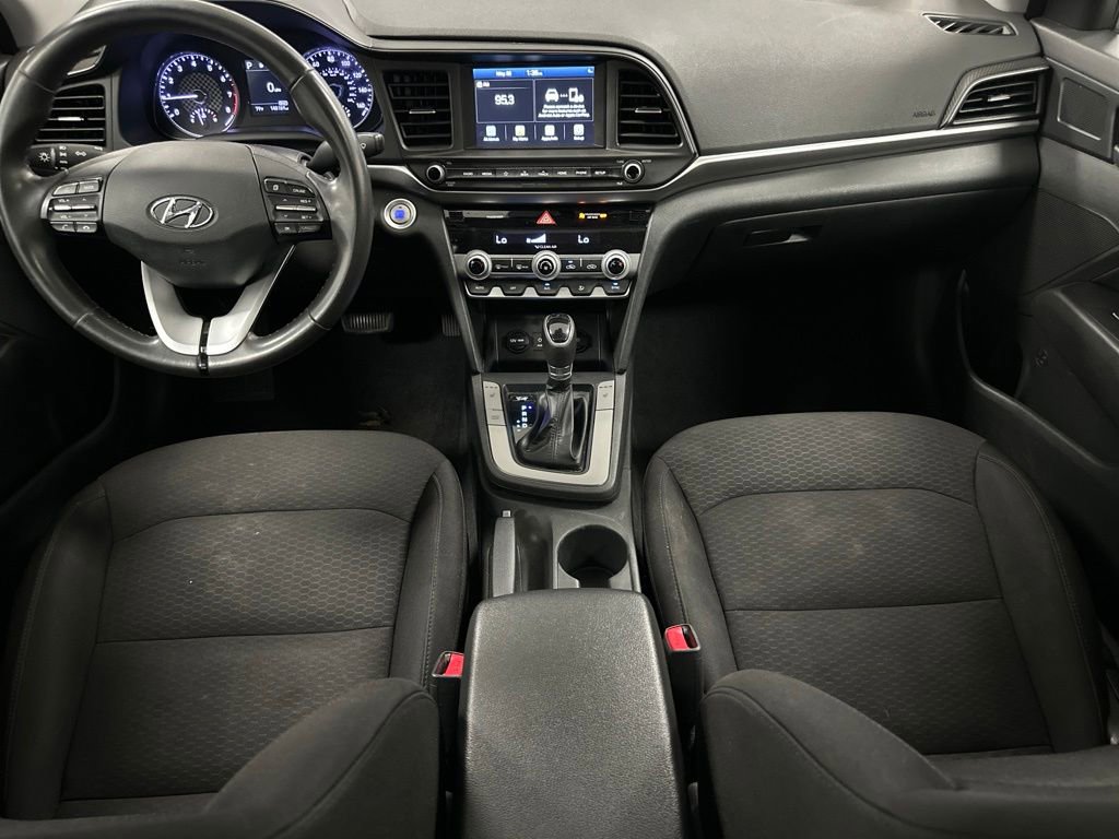 Used 2020 Hyundai Elantra Value Edition w/ Cargo Package (C1) FWD image 2