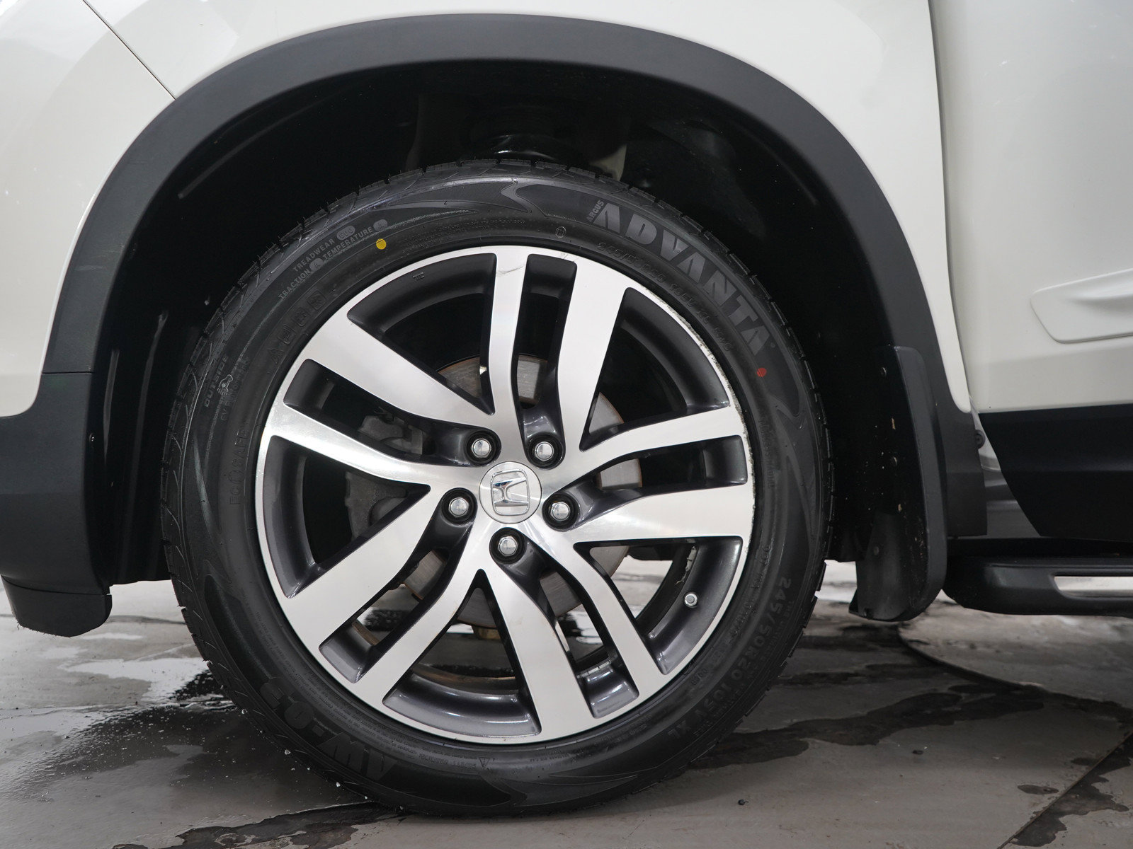 Used 2017 Honda Pilot Touring image 35