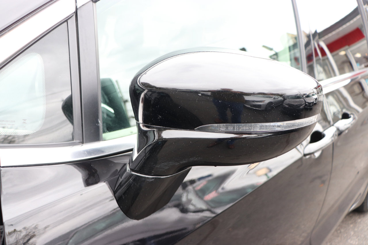 Used 2024 Chrysler Pacifica Limited image 67