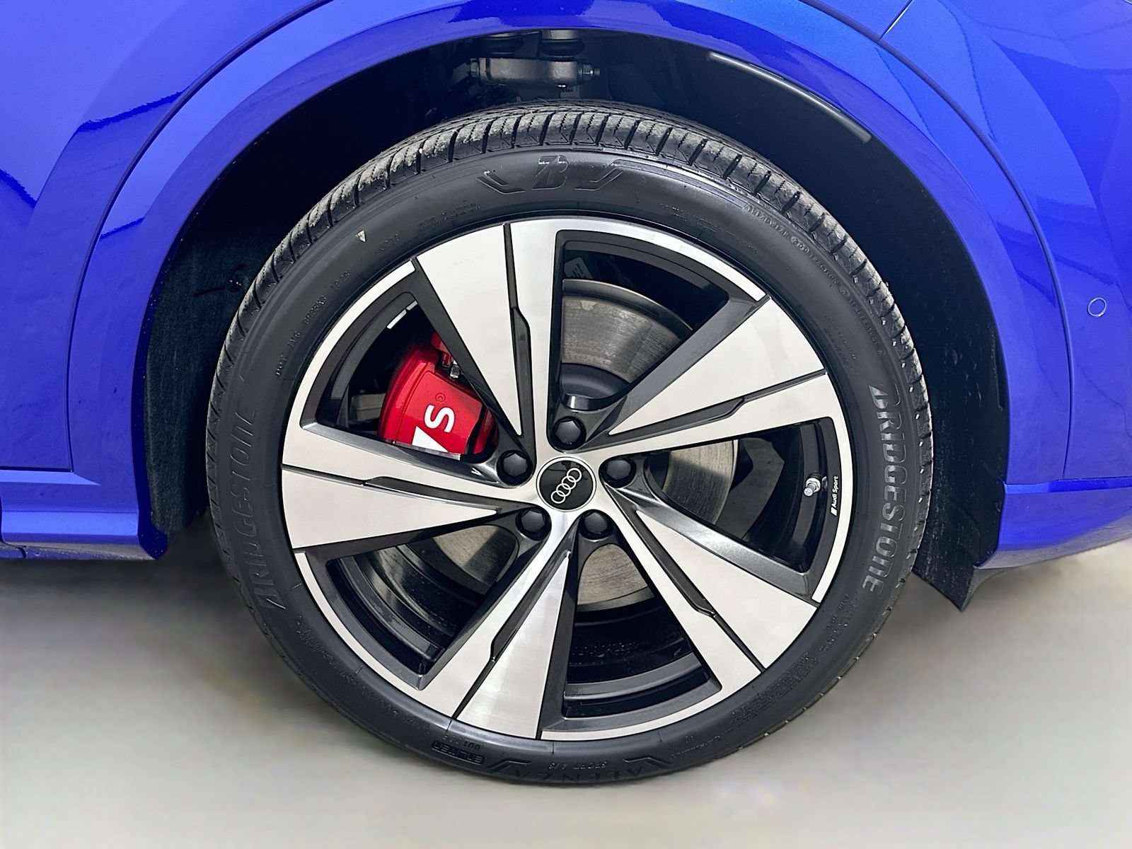 New 2026 Audi SQ5 Premium Plus AWD/4WD image 10