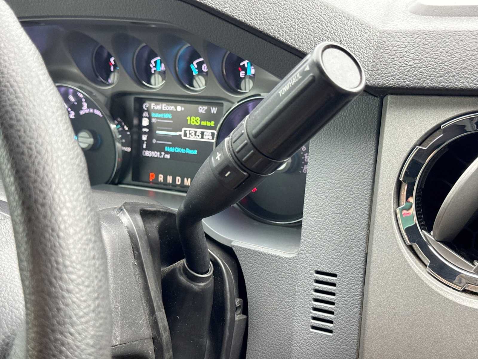 Used 2015 Ford F250 XLT w/ XLT Premium Package AWD/4WD image 30