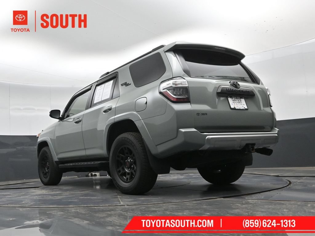 Used 2023 Toyota 4Runner TRD Off-Road AWD/4WD image 43