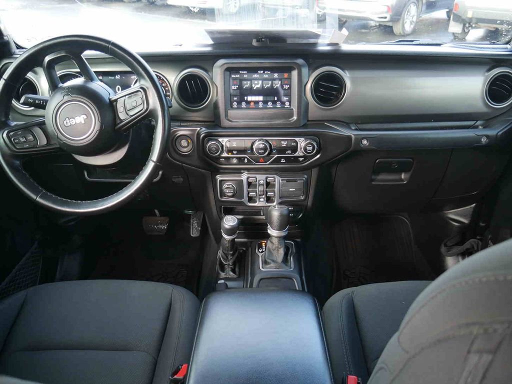 Certified 2021 Jeep Gladiator Sport image 5