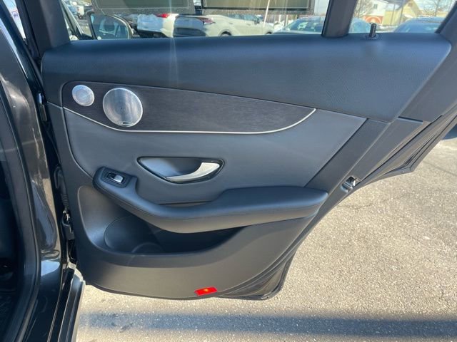 Used 2020 Mercedes-Benz GLC 300 4MATIC image 11