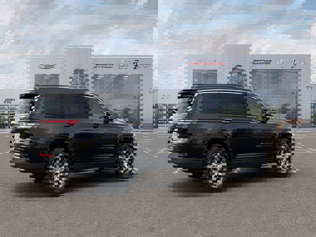 New 2026 Jeep Grand Cherokee L Limited image 4