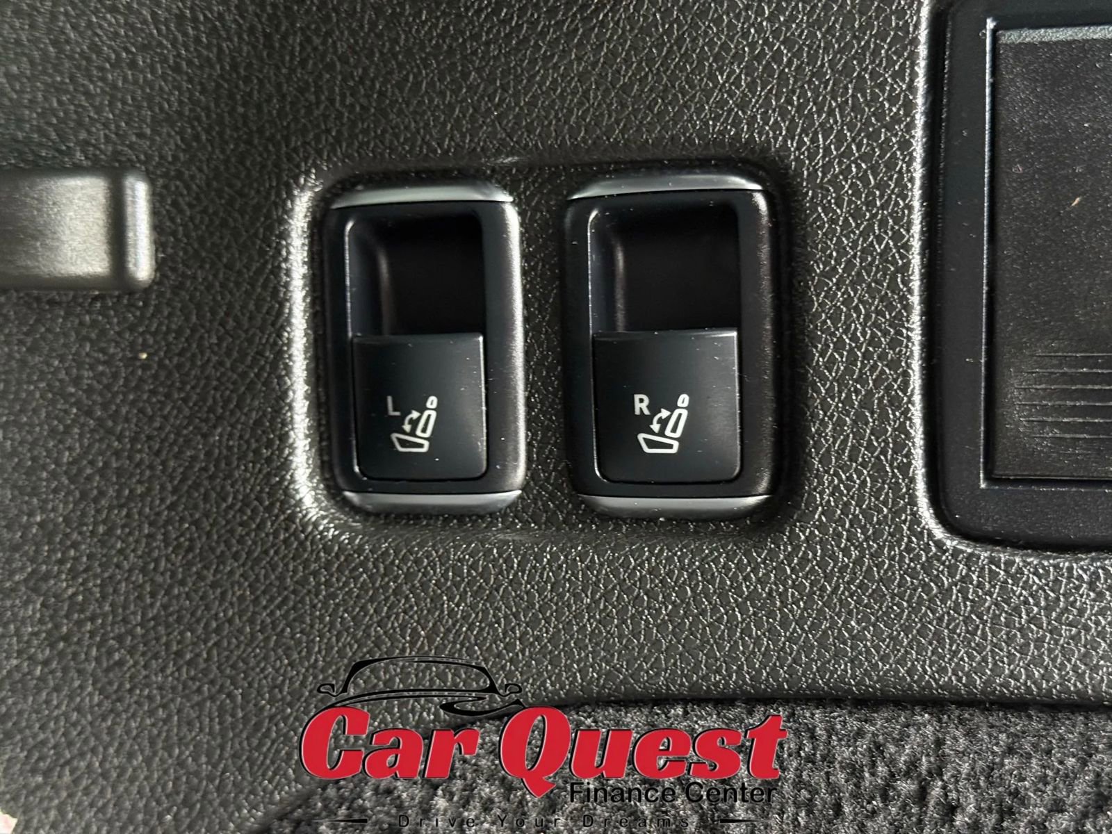 Used 2018 Mercedes-Benz GLS 450 4MATIC image 17
