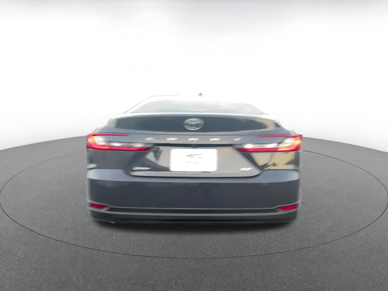 Used 2025 Toyota Camry LE image 12