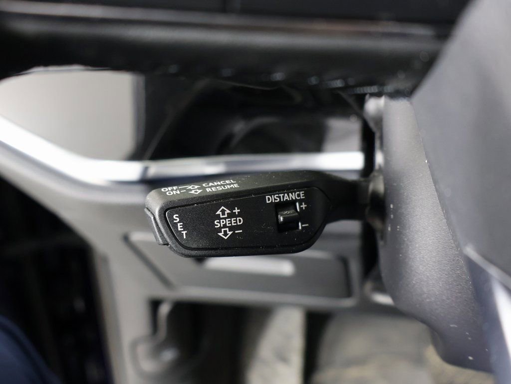 Certified 2025 Audi Q3 2.0T Premium w/ Convenience Package image 28