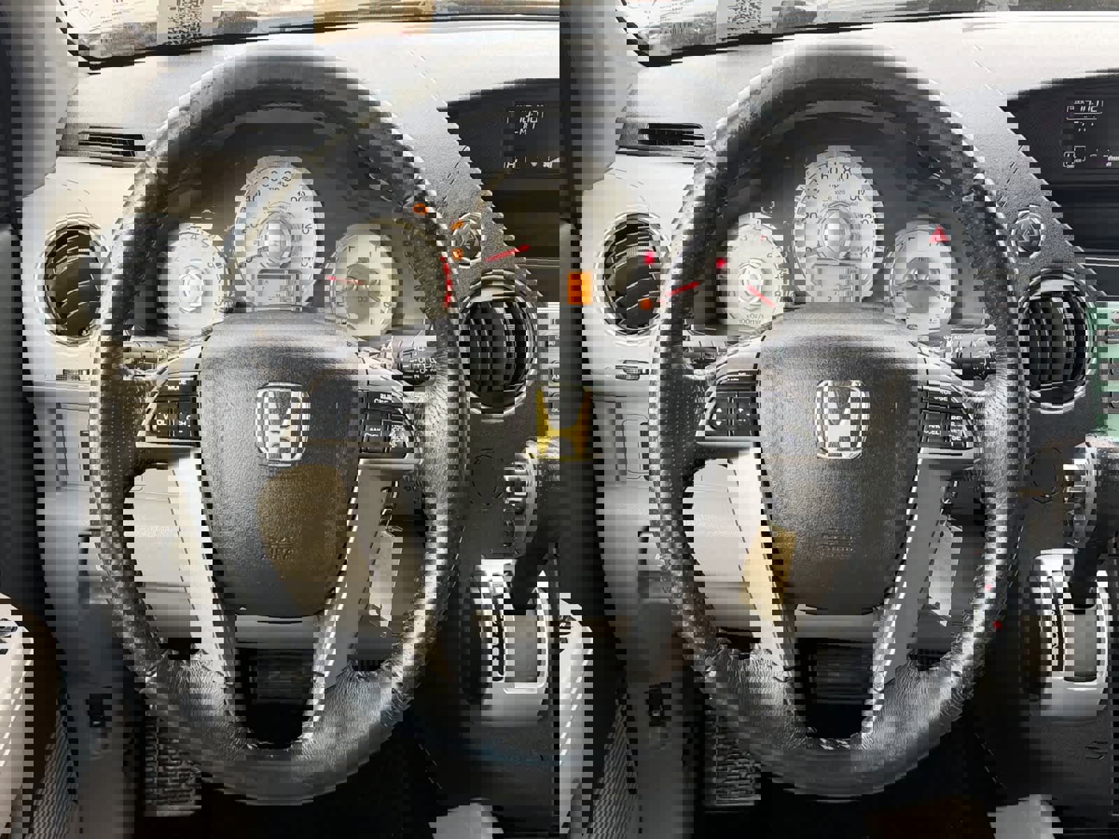 Used 2011 Honda Pilot EX-L image 16