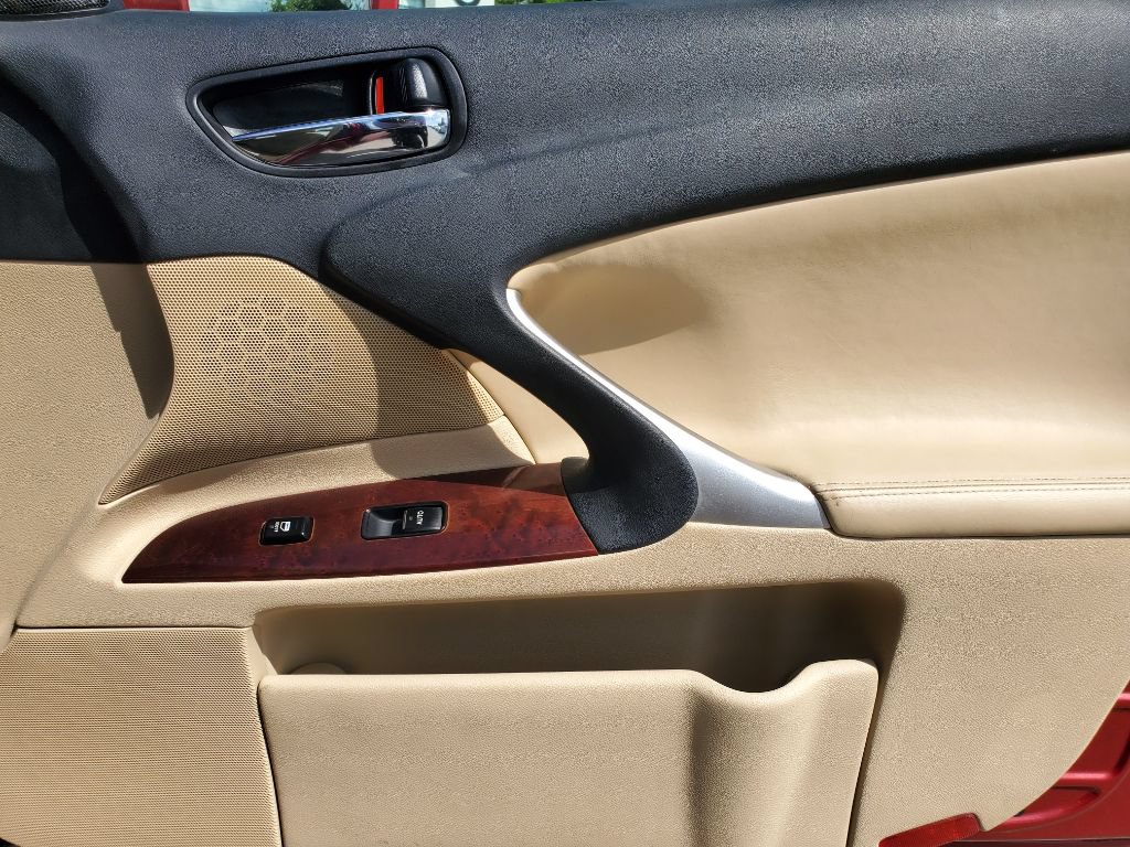 Used 2007 Lexus IS 250 RWD image 28