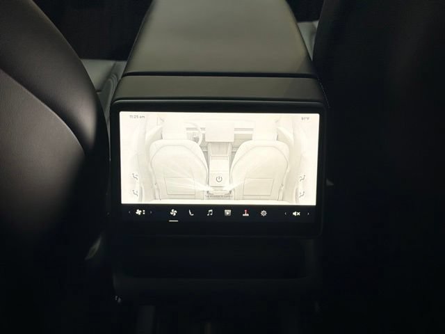 Used 2025 Tesla Model 3 RWD image 18