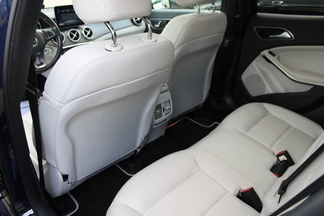 Certified 2018 Mercedes-Benz GLA 250 4MATIC image 23