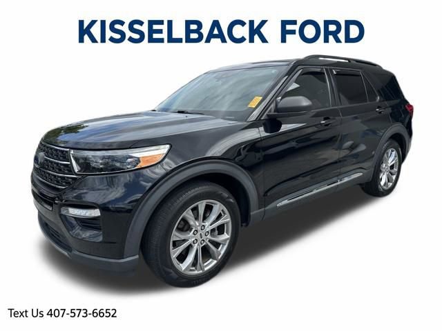 Used 2022 Ford Explorer XLT w/ Equipment Group 202A image 9