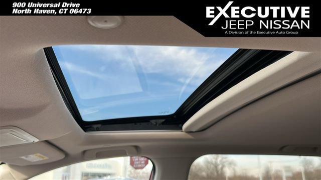 Used 2024 Honda CR-V EX-L image 11