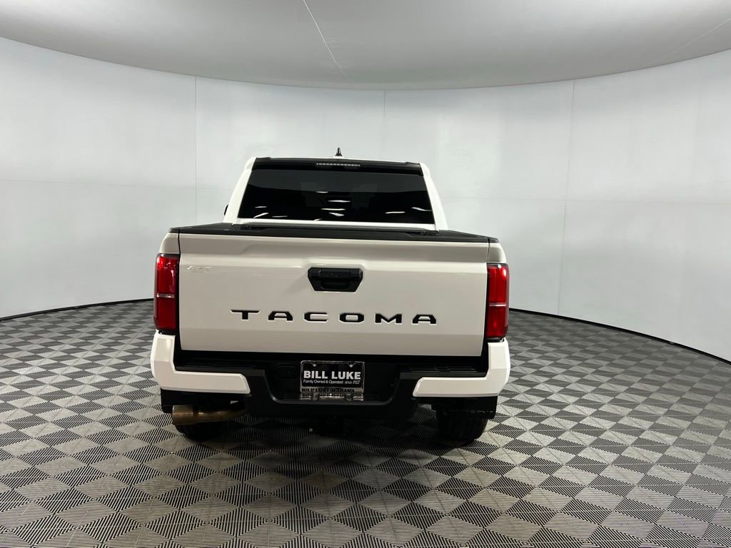 Used 2025 Toyota Tacoma SR5 image 8