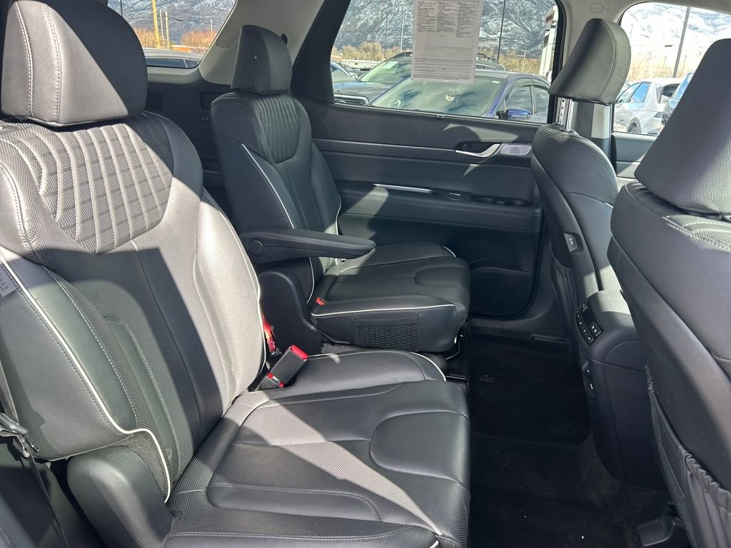 Used 2023 Hyundai Palisade Limited image 27
