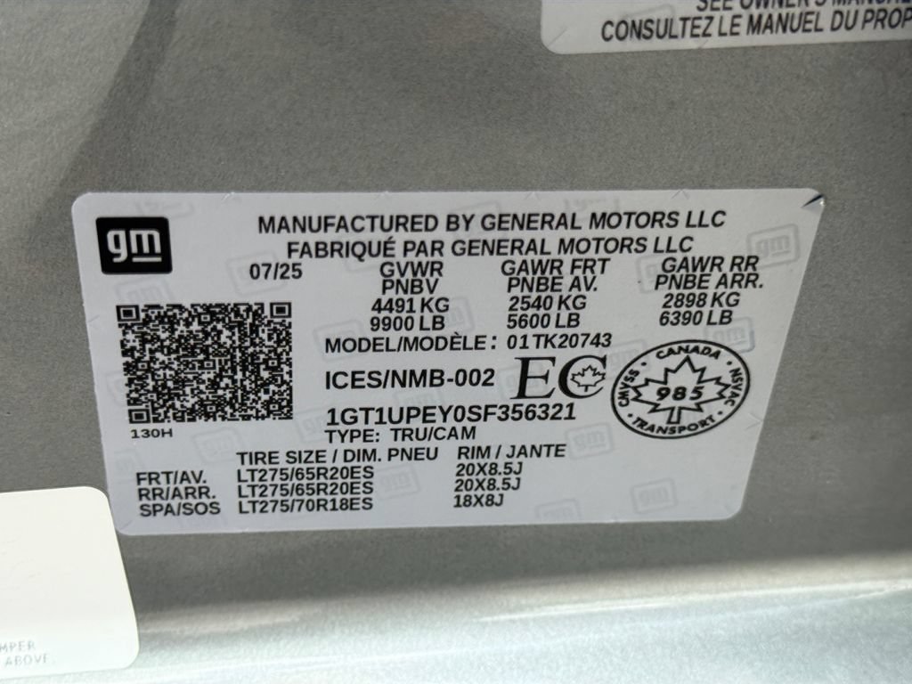 Used 2025 GMC Sierra 2500 AT4 w/ AT4 Premium Plus Package AWD/4WD image 32