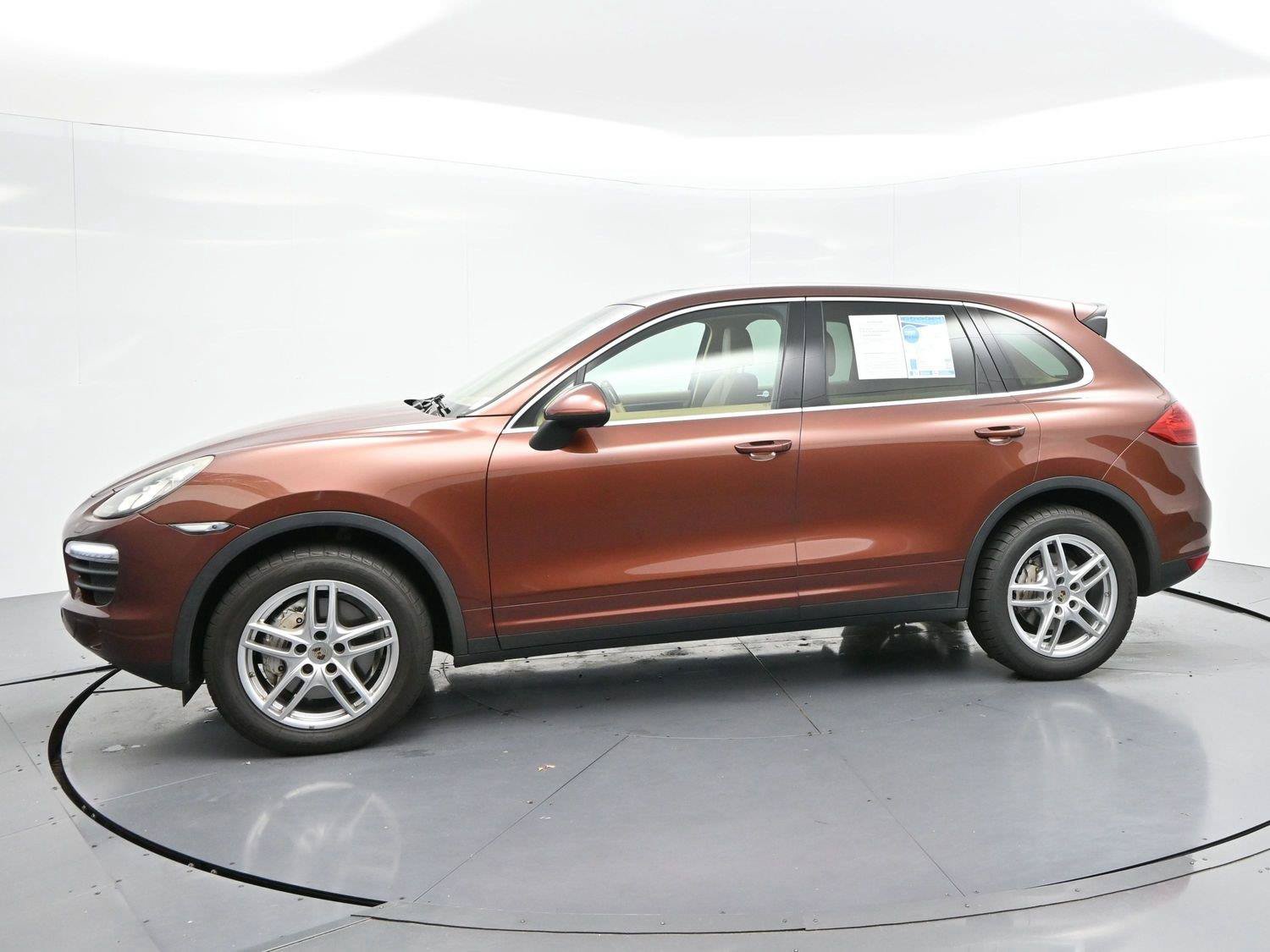 Used 2012 Porsche Cayenne S AWD/4WD image 3