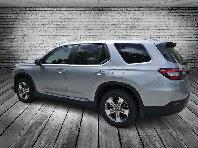 Used 2024 Honda Pilot EX-L image 3