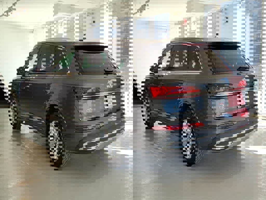 Used 2021 Audi Q7 2.0T Premium image 6