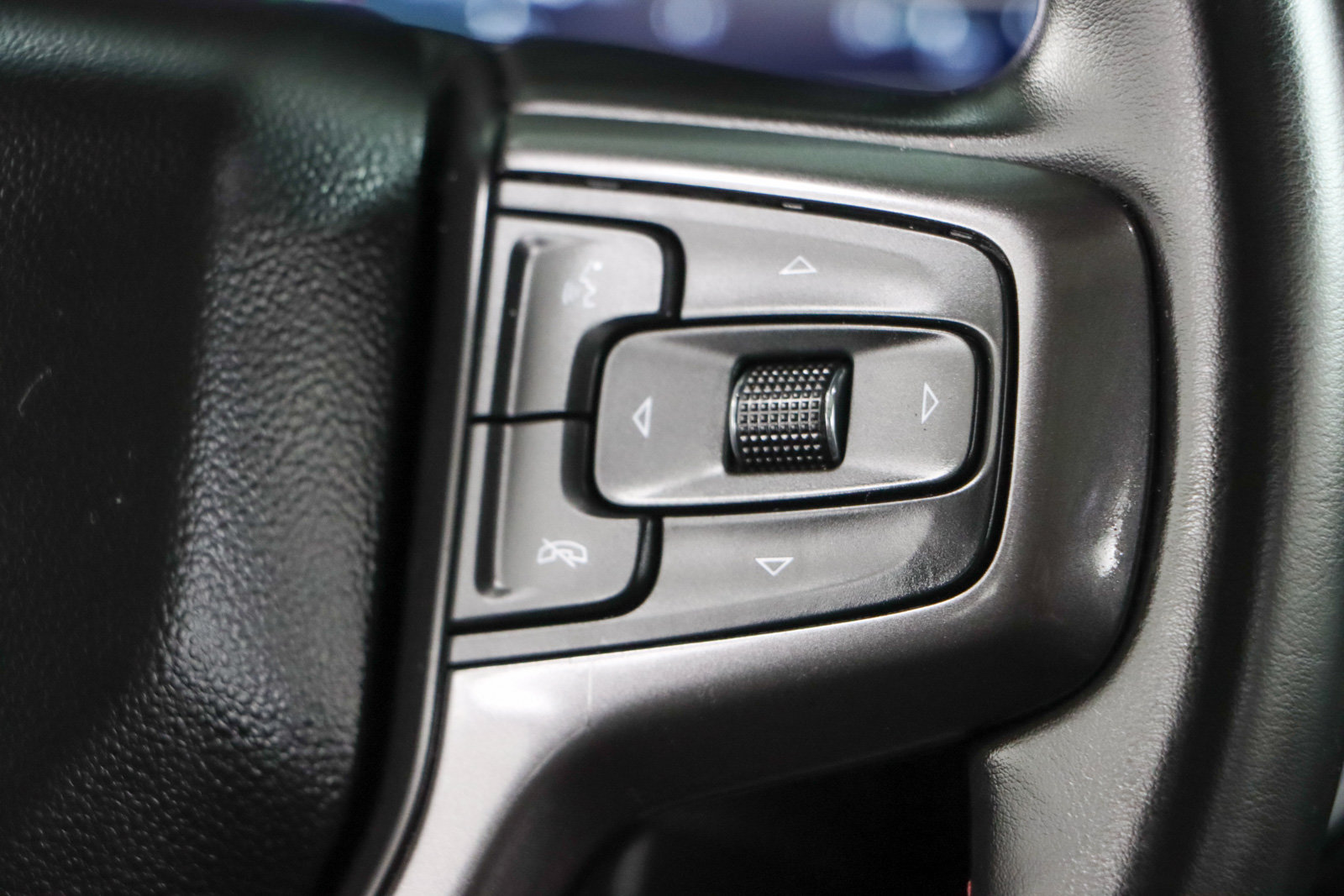 Used 2024 Chevrolet Tahoe RST w/ Luxury Package RWD image 15