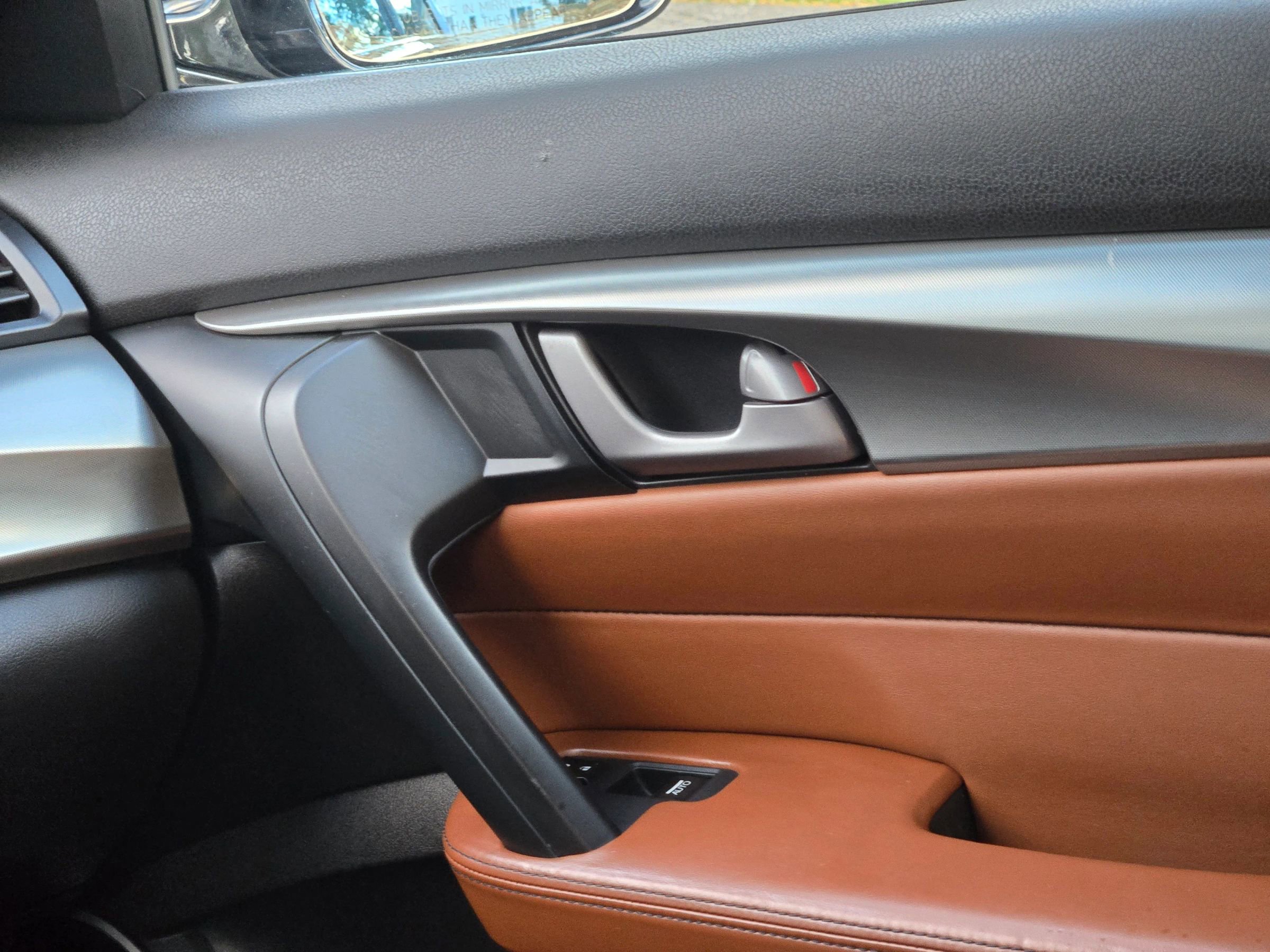 Used 2010 Acura TL SH-AWD image 49