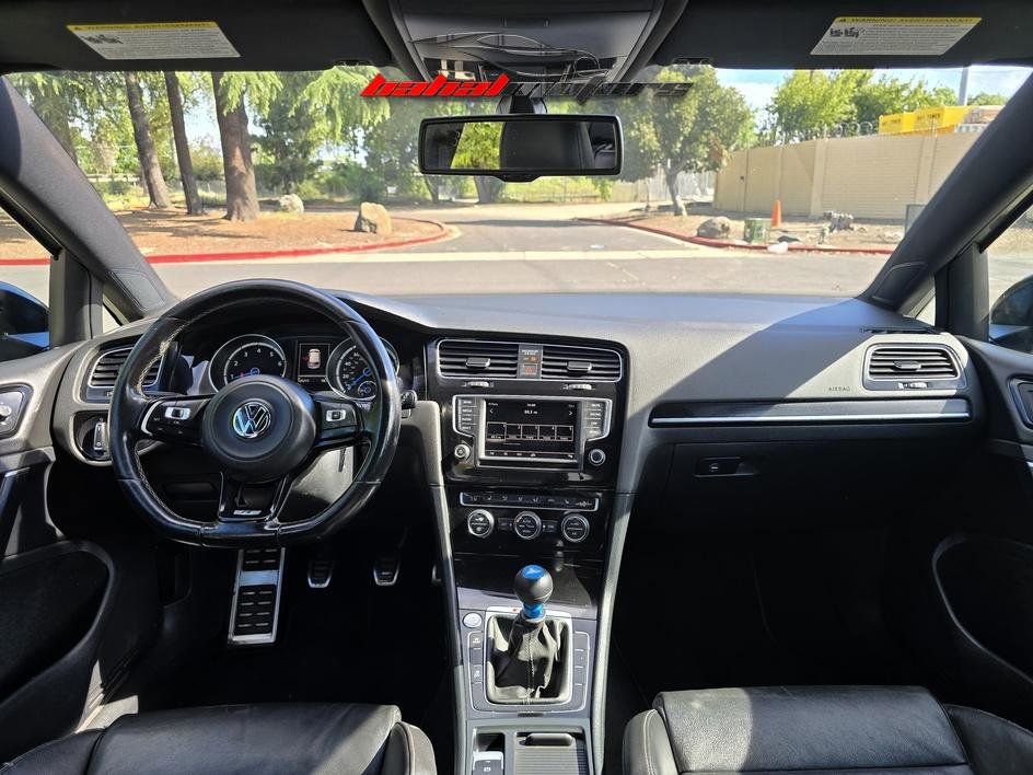 Used 2016 Volkswagen Golf R 4-Door AWD/4WD image 18