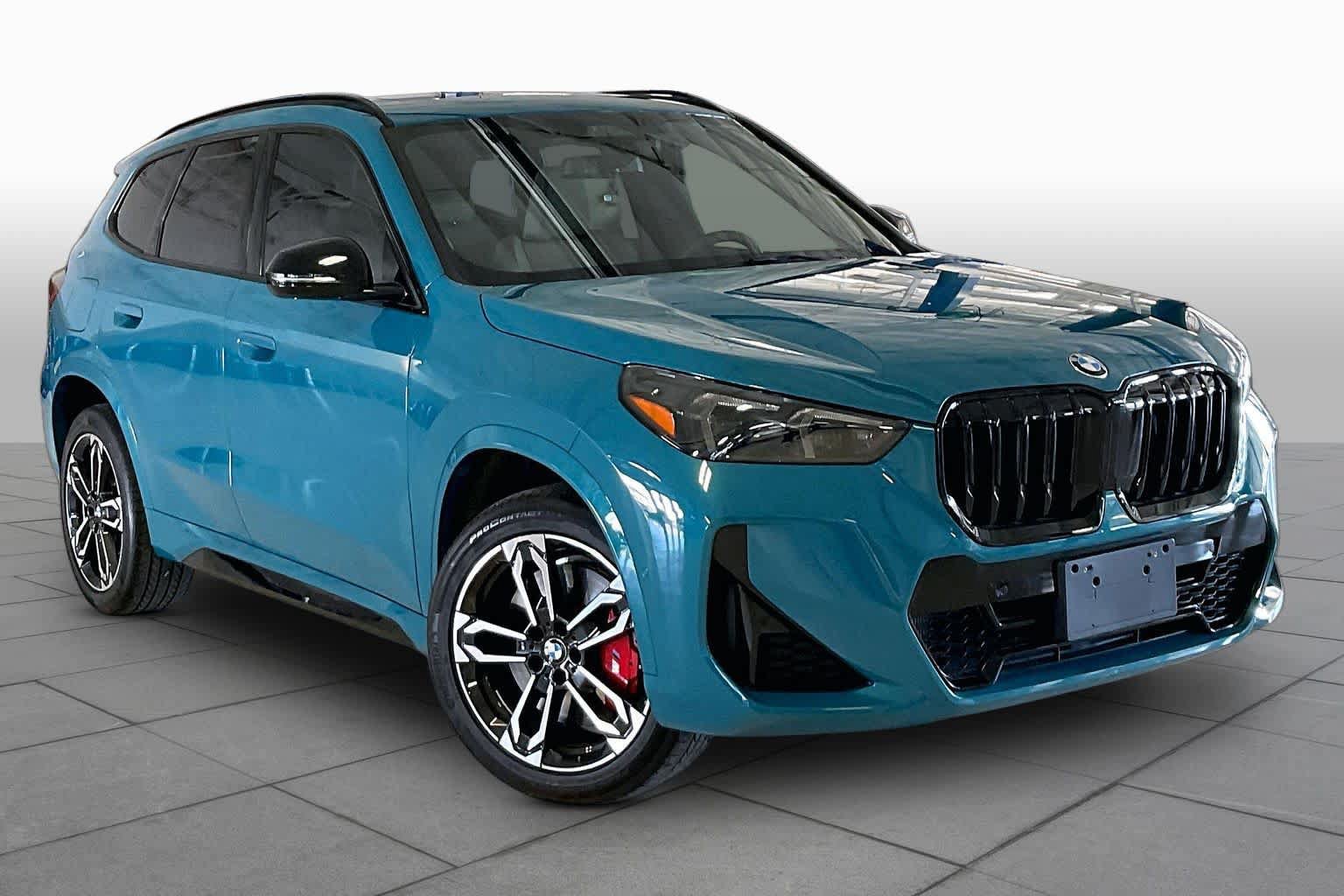 Used 2025 BMW X1 xDrive28i w/ M Sport Package AWD/4WD image 2