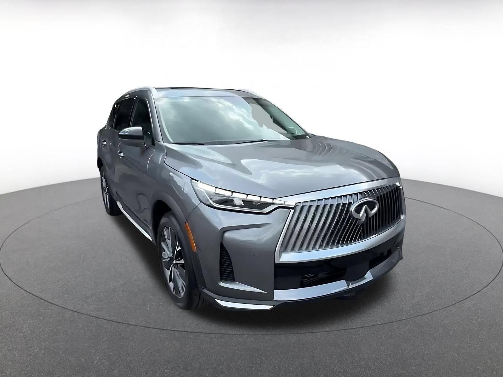 Used 2026 INFINITI QX60 Luxe FWD image 3