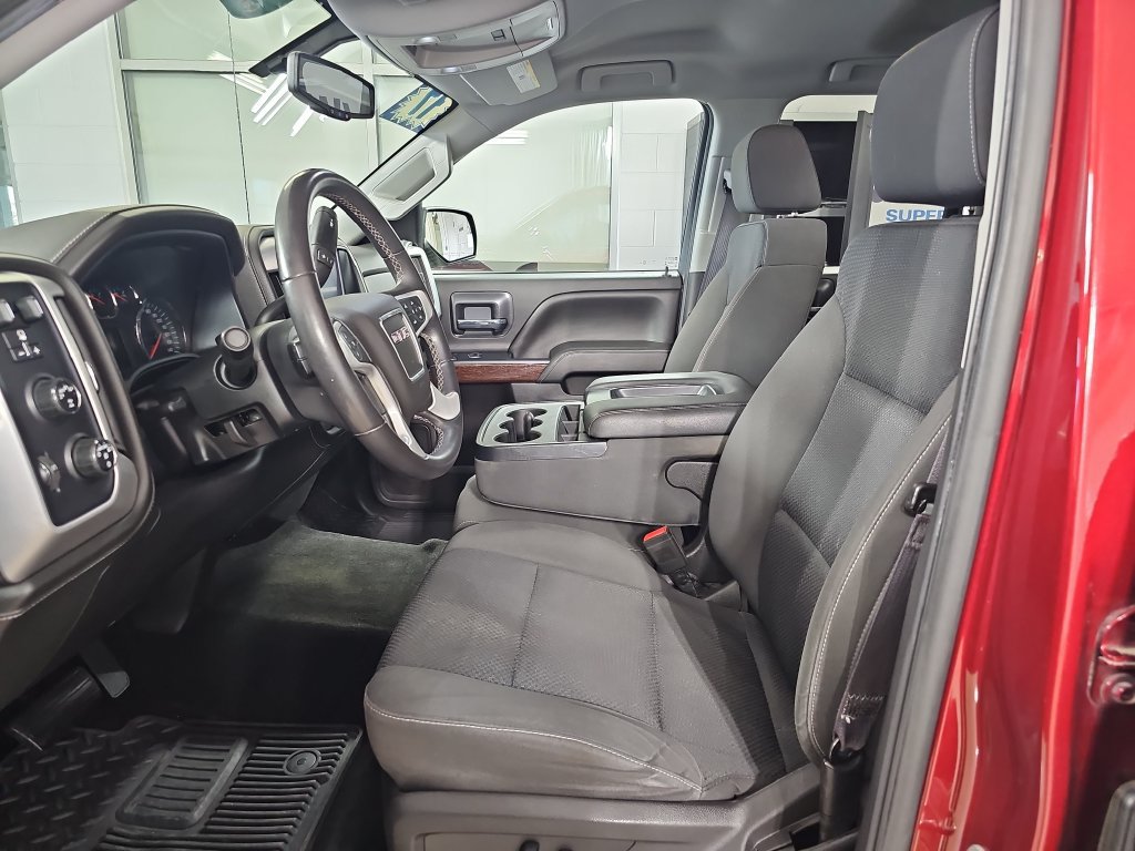 Used 2017 GMC Sierra 1500 SLE w/ SLE Value Package AWD/4WD image 18
