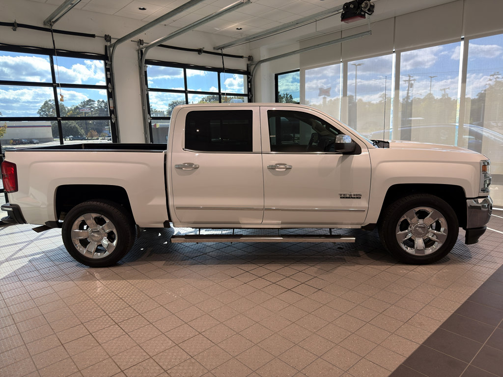 Used 2018 Chevrolet Silverado 1500 LTZ w/ Texas Edition image 6