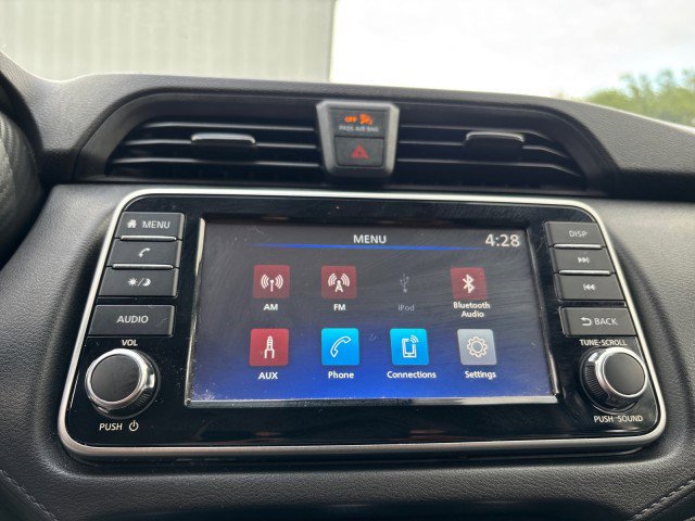 Used 2024 Nissan Versa S w/ Trunk Package image 19