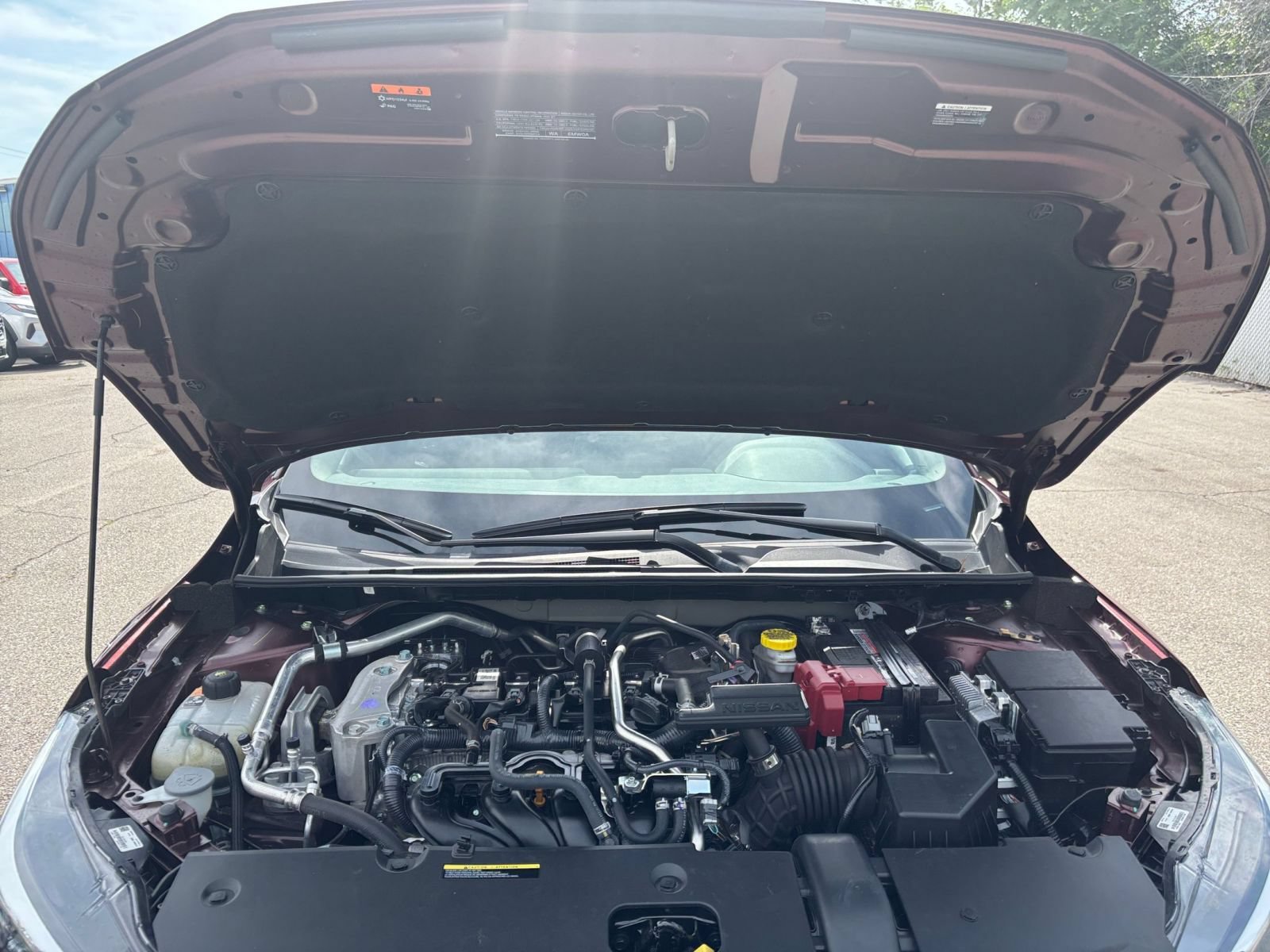 Used 2025 Nissan Sentra SV FWD image 31