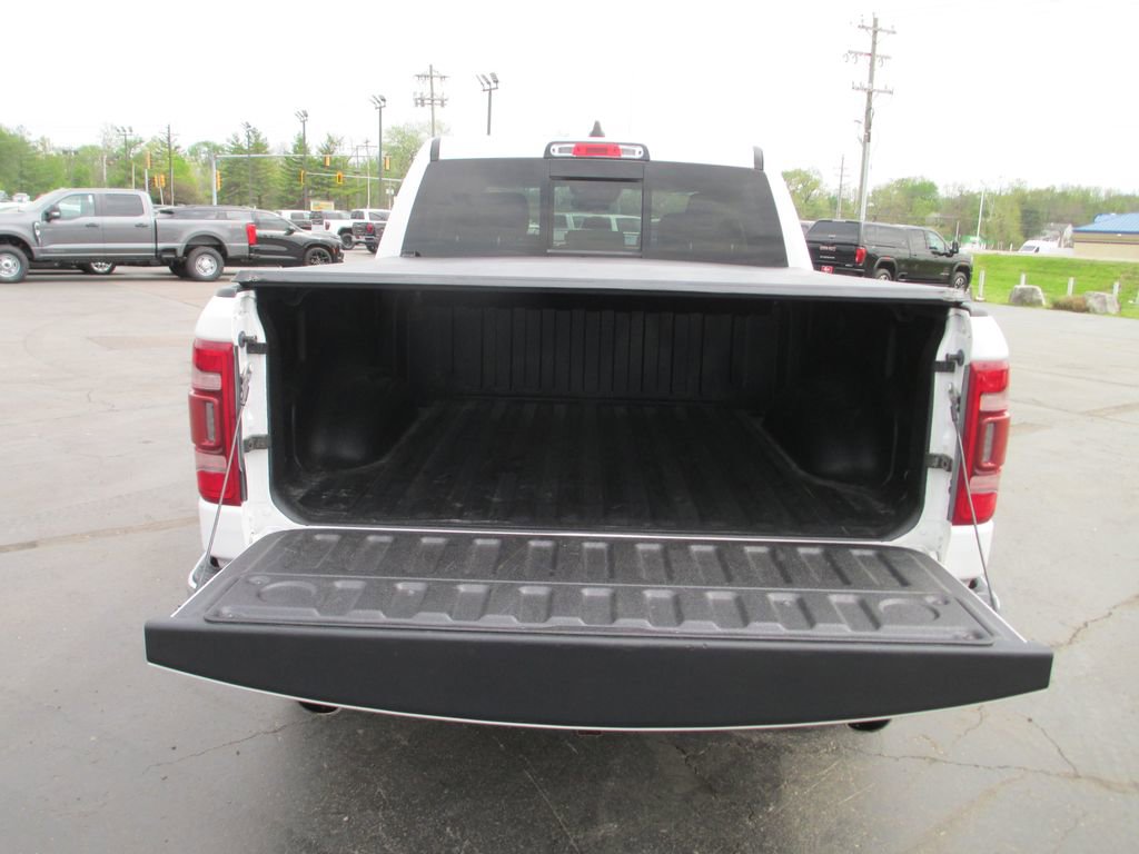 Used 2021 RAM 1500 Laramie AWD/4WD image 10