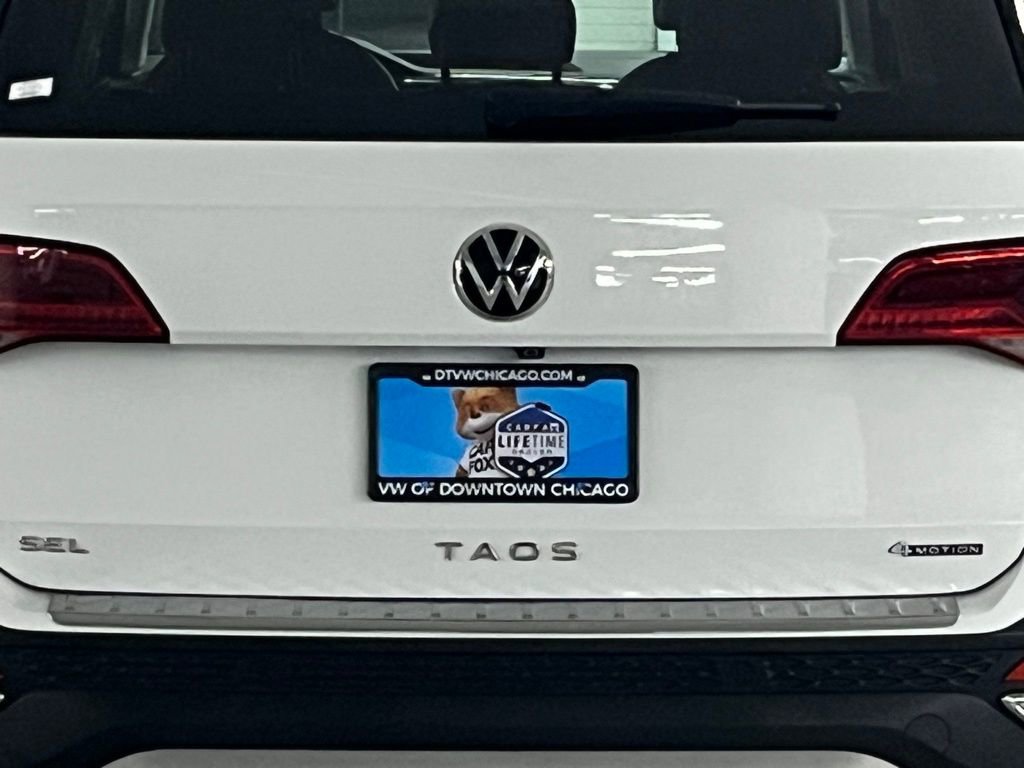 Used 2023 Volkswagen Taos SEL image 35