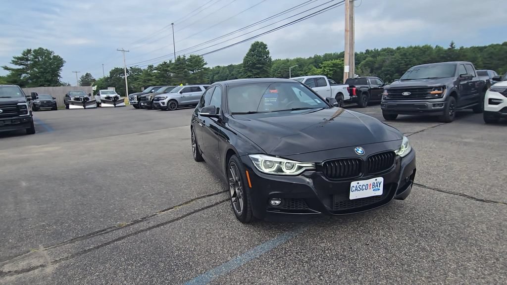 Used 2018 BMW 340i xDrive Sedan AWD/4WD image 14