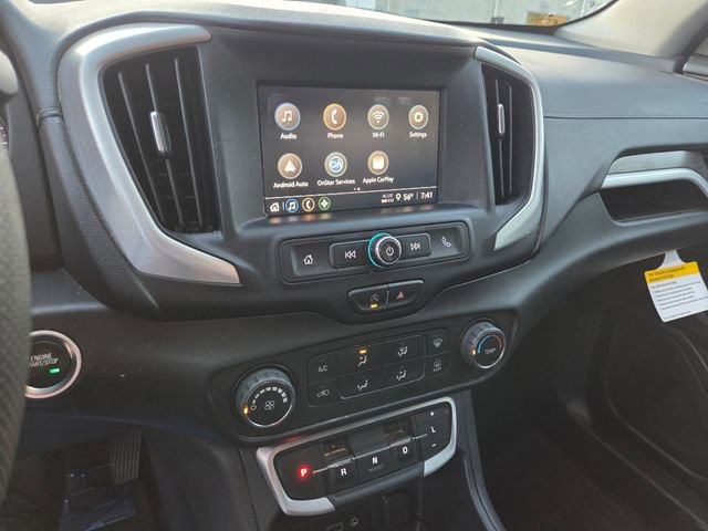 Used 2022 GMC Terrain SLE image 9