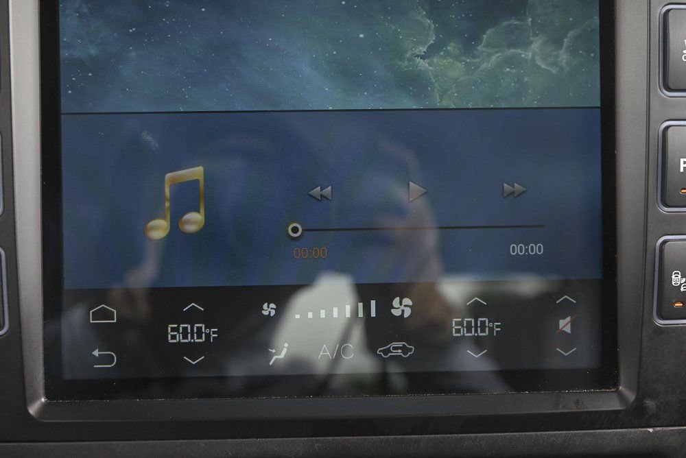 Used 2019 Nissan Titan PRO-4X image 28