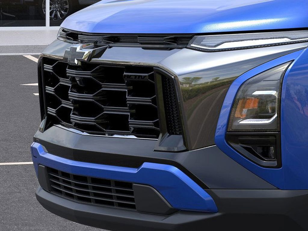 New 2025 Chevrolet Equinox ACTIV w/ Safety and Technology Package image 13