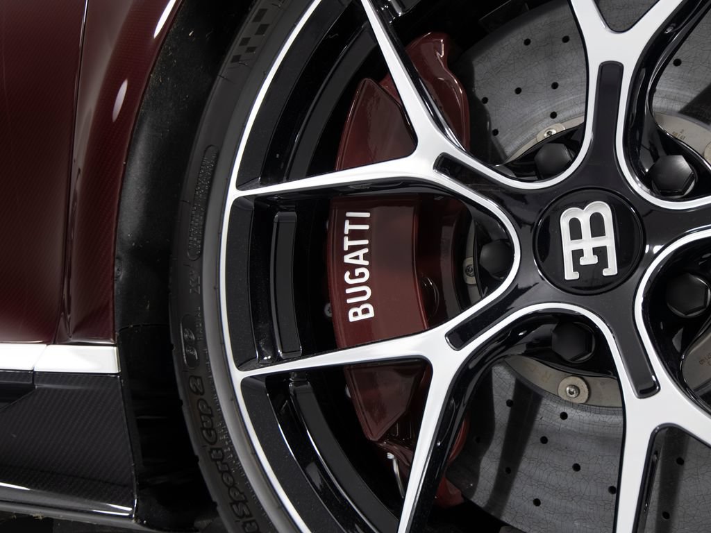 Used 2019 Bugatti Chiron image 98