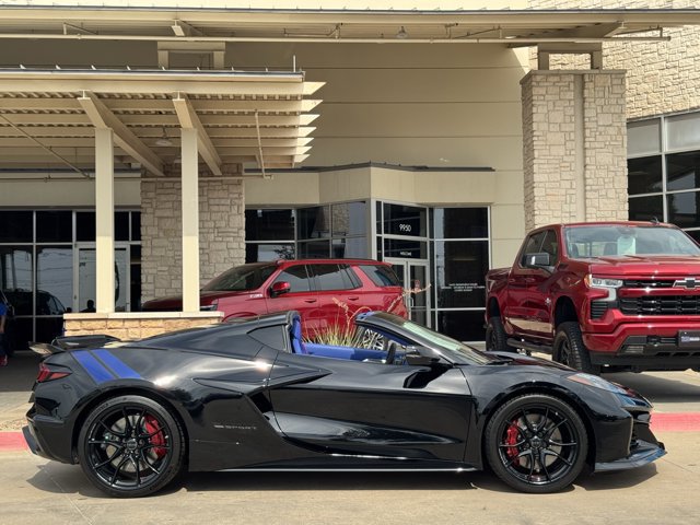New 2027 Chevrolet Corvette Grand Sport w/ Z52 Sport Performance Package RWD image 3